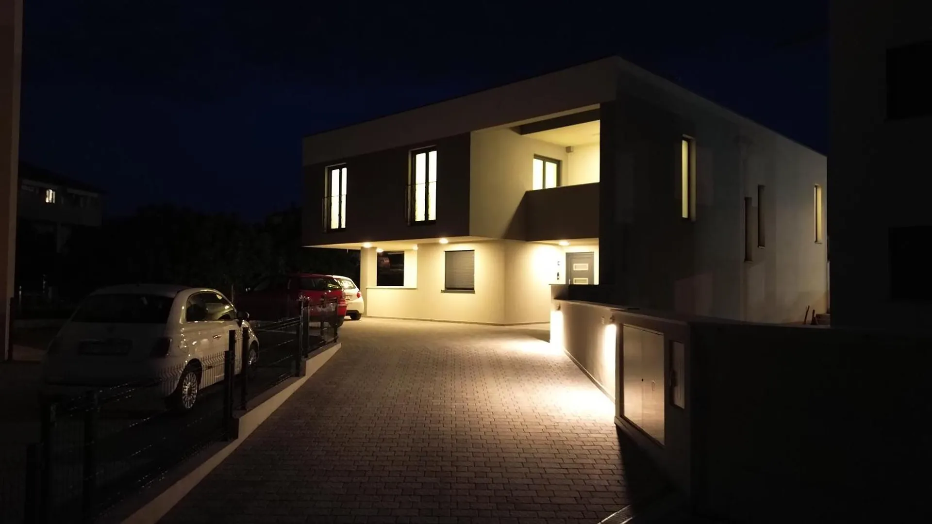 Luxury Apartment Mirjana Pula 0*,